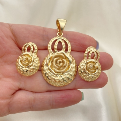 093114 - 10.91.0297 | Earring and Pendant Sets