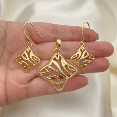 102882 - 10.59.0240 | Earring and Pendant Sets