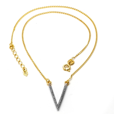 106217 - 04.09.0047.18 | Necklaces