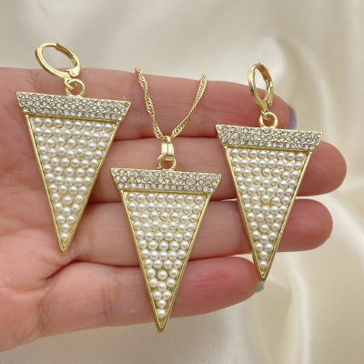 110419 - 10.99.0009 | Earring and Pendant Sets