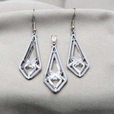 161126 - 10.63.0662 | Earring and Pendant Sets